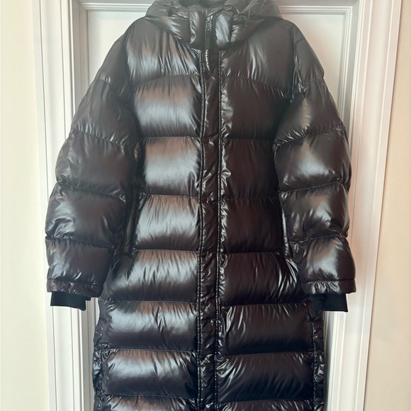 Aritzia The Super Puff™ Long Puffer Coat - Hi-Gloss (Black) - Size XL - Picture 2 of 7